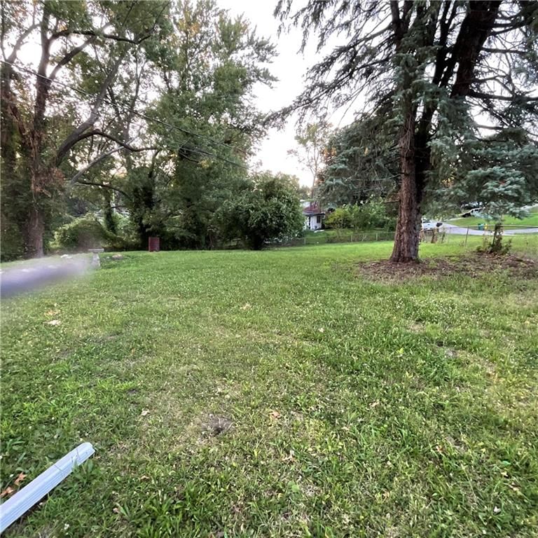 5800 Yecker Avenue — photo 4