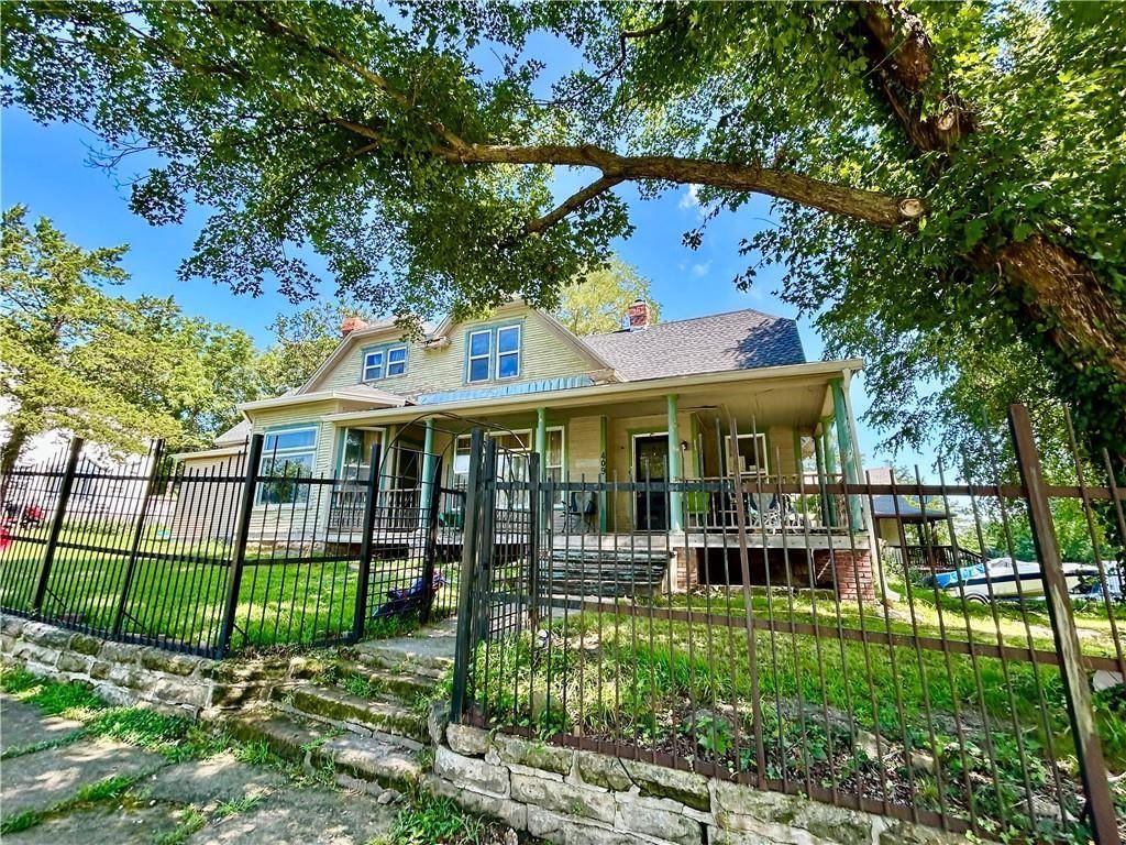 409 E Spring Street — photo 3