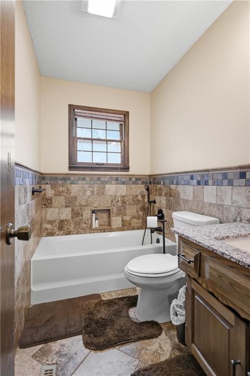 773 E 710th Avenue — photo 35