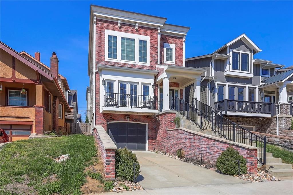 716 W 45th Street, Kansas City, MO