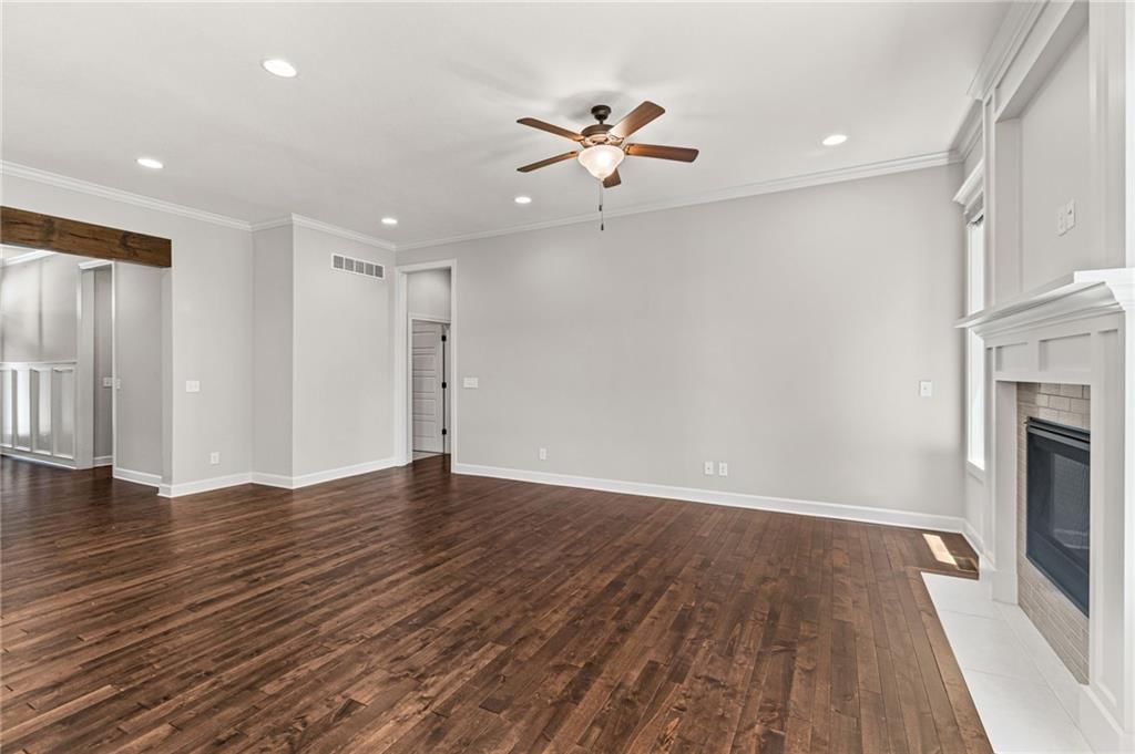 1605 NW 59th Street — photo 8