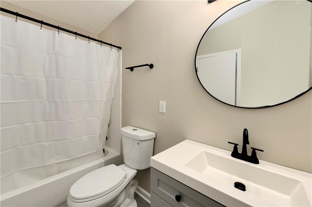 7132 Parallel Parkway — photo 14