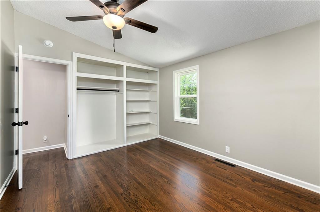 7132 Parallel Parkway — photo 16