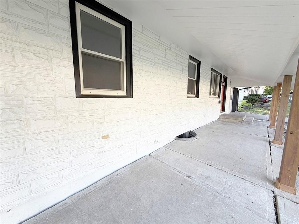 4016 S Spring Street — photo 6