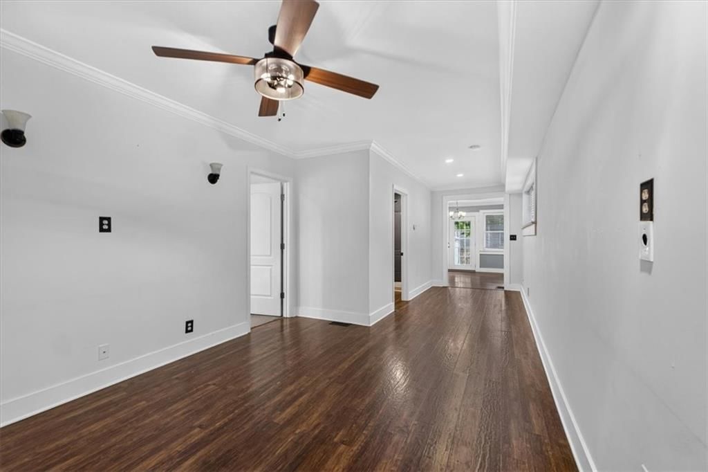 3936 Holmes Street — photo 8