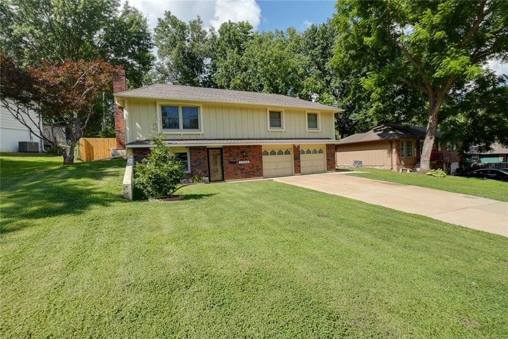 17226 E 40th Terrace S, Independence, MO