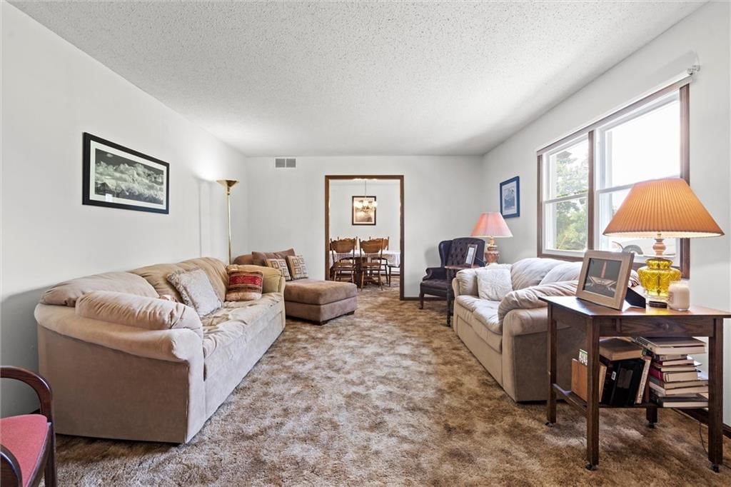 17739 Eisenhower Road — photo 12