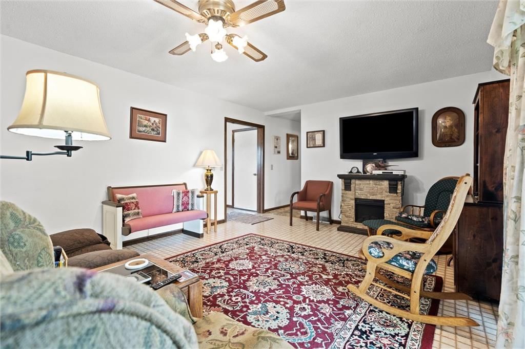 17739 Eisenhower Road — photo 17