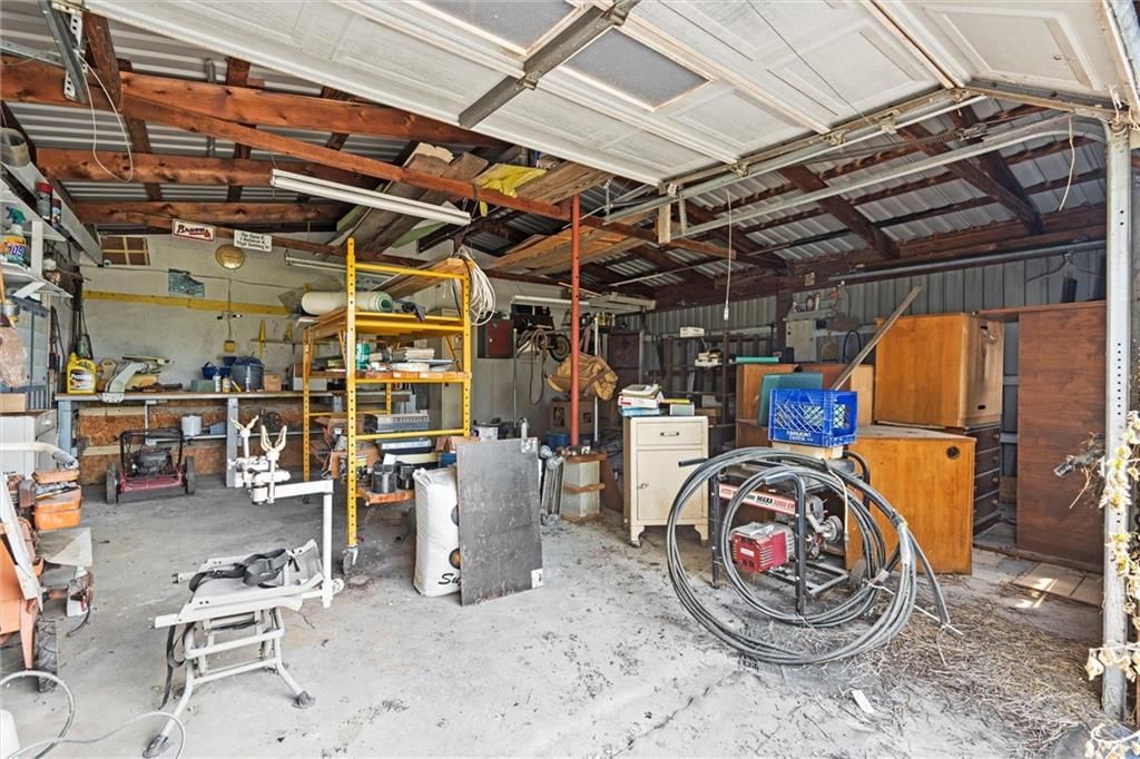 17739 Eisenhower Road — photo 10