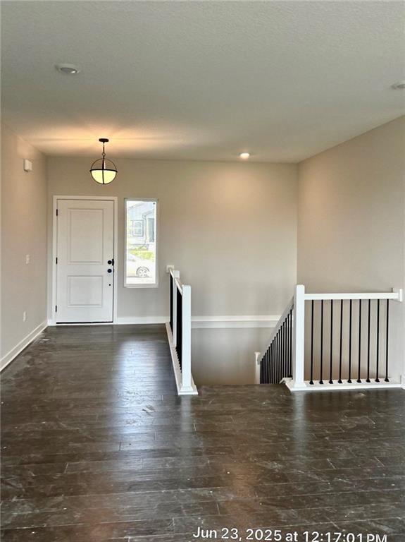 362 SW Chavis Drive — photo 4