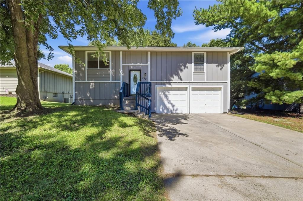 732 N Mohican Drive, Independence, MO