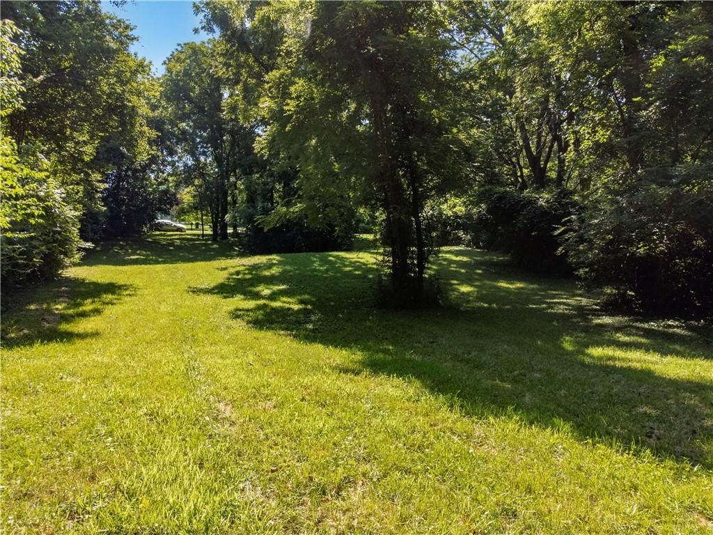 604 N Dickinson Road — photo 5