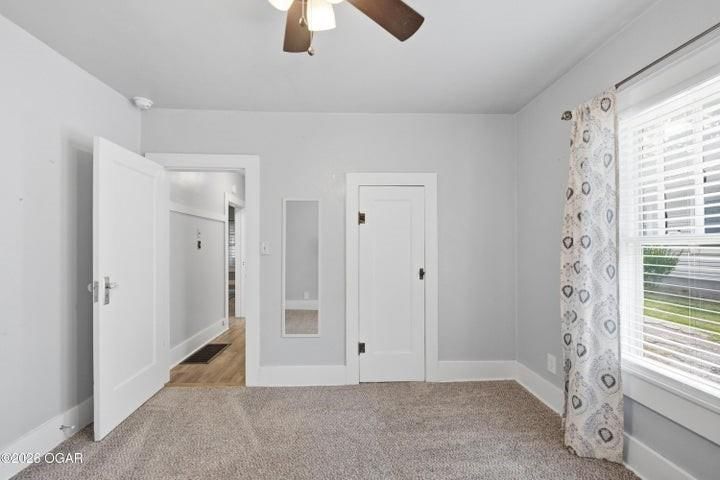 528 E 15th Street — photo 15
