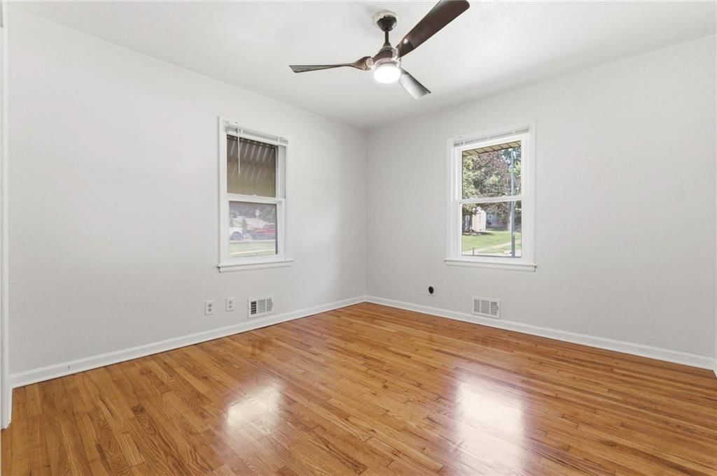6301 E 101st Street — photo 12