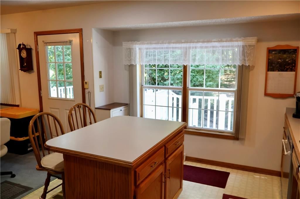 1462 Grandview Drive — photo 8