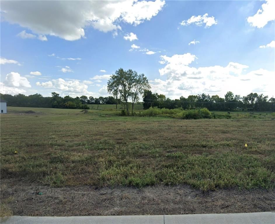 24205 E 105th Street, Lee's Summit