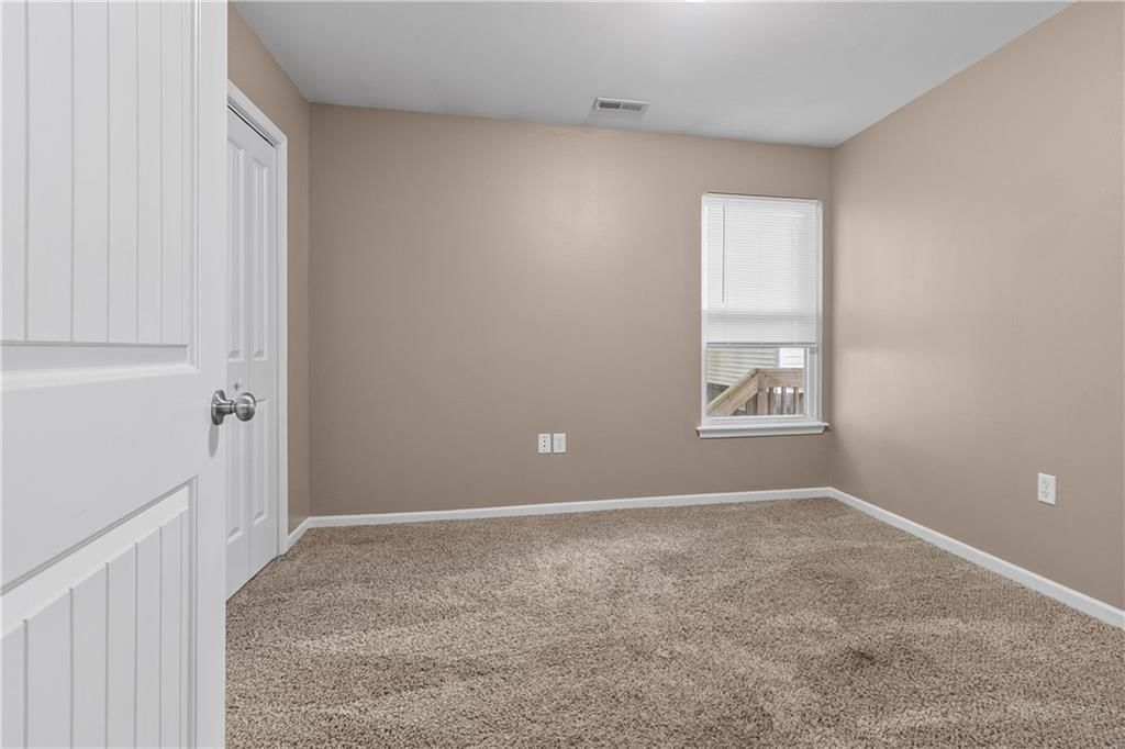312 Grover Street — photo 23