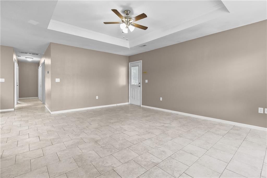 312 Grover Street — photo 8