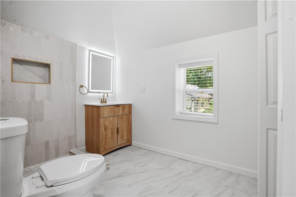 4529 Wyoming Street — photo 21