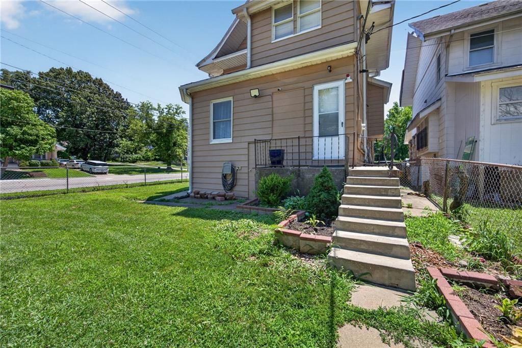 4140 PROSPECT Avenue — photo 35