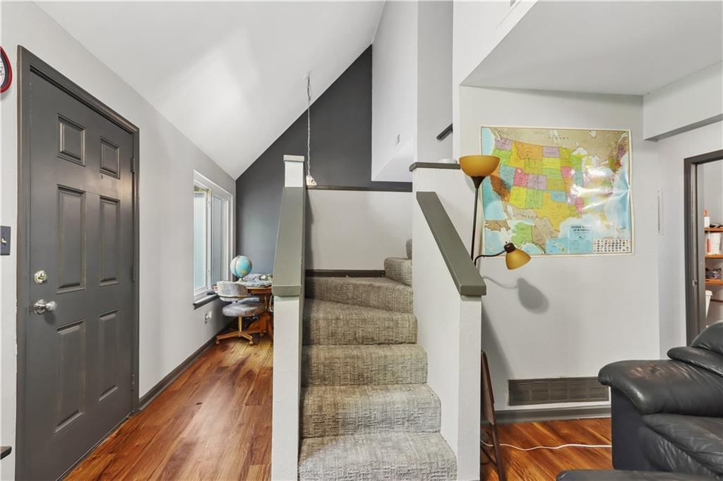 309 Northwood Lane — photo 3