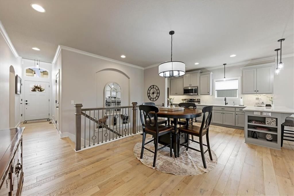 914 Zennor Lane — photo 4
