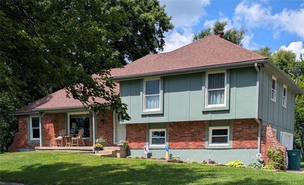 22800 S State Line Road, Bucyrus, KS