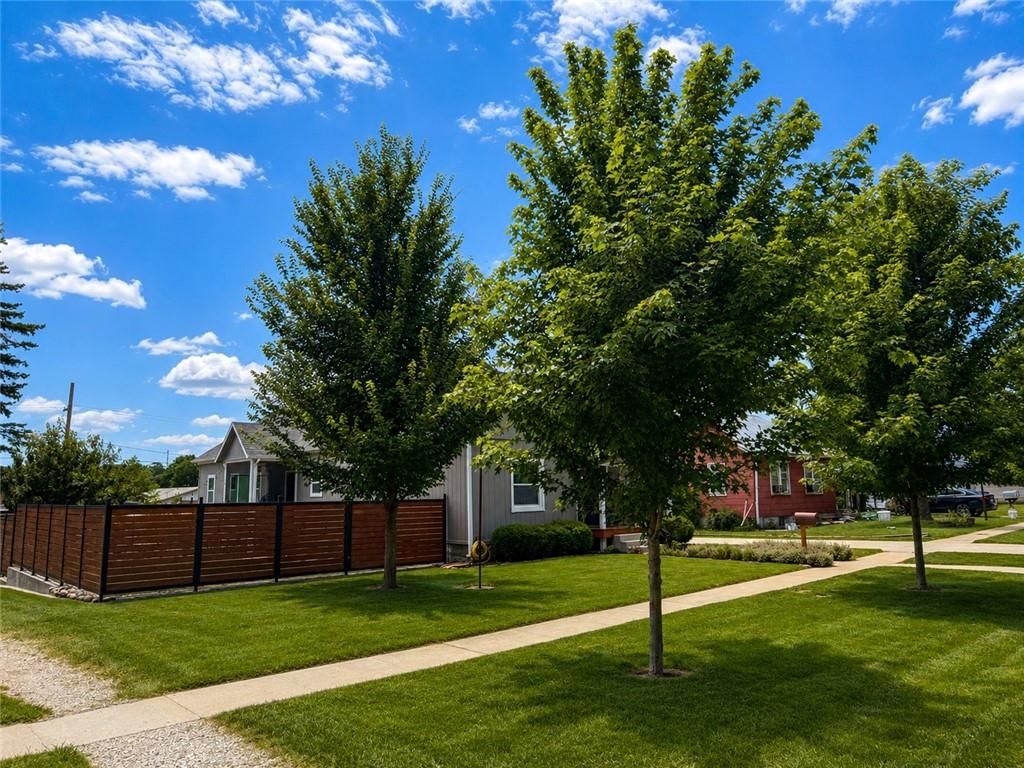 424 E Santa Fe Avenue — photo 4
