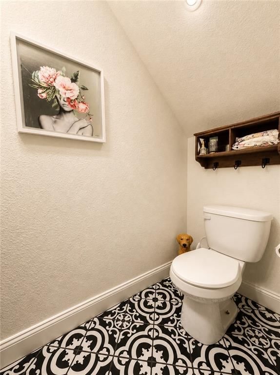 424 E Santa Fe Avenue — photo 37