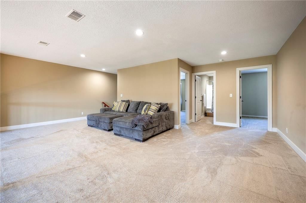 15924 Buena Vista Street — photo 43