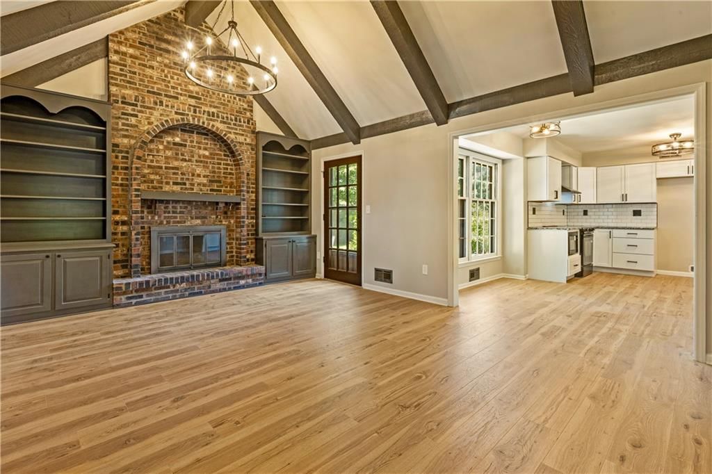 1208 NW Fairway Circle — photo 4