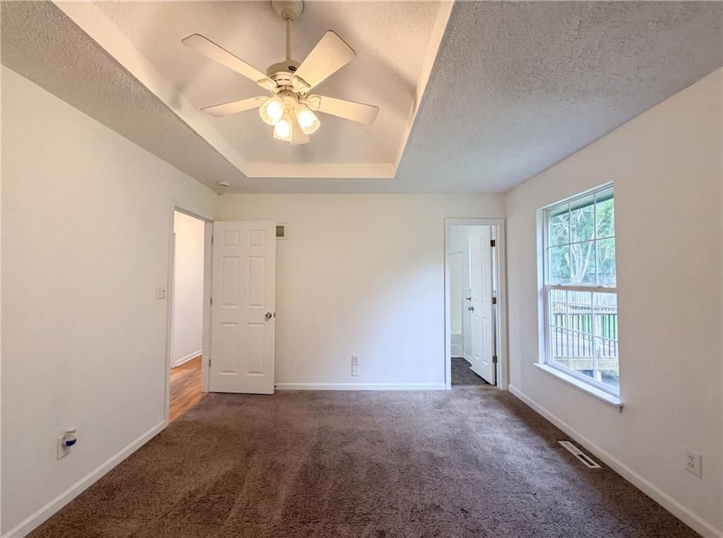 1706 N Lazy Branch Road — photo 4