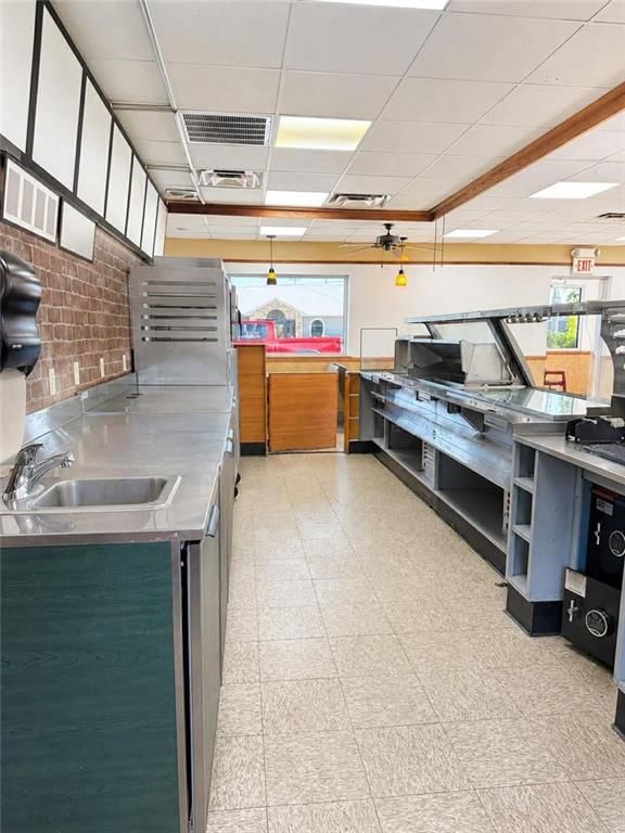 205 W Saint John Street — photo 17