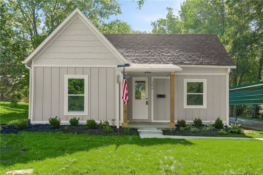 206 Elm Street, Overbrook