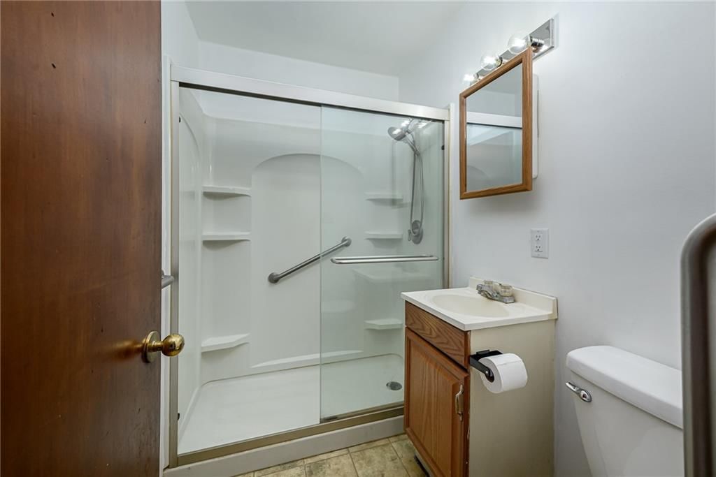 127 W 3rd Street — photo 10