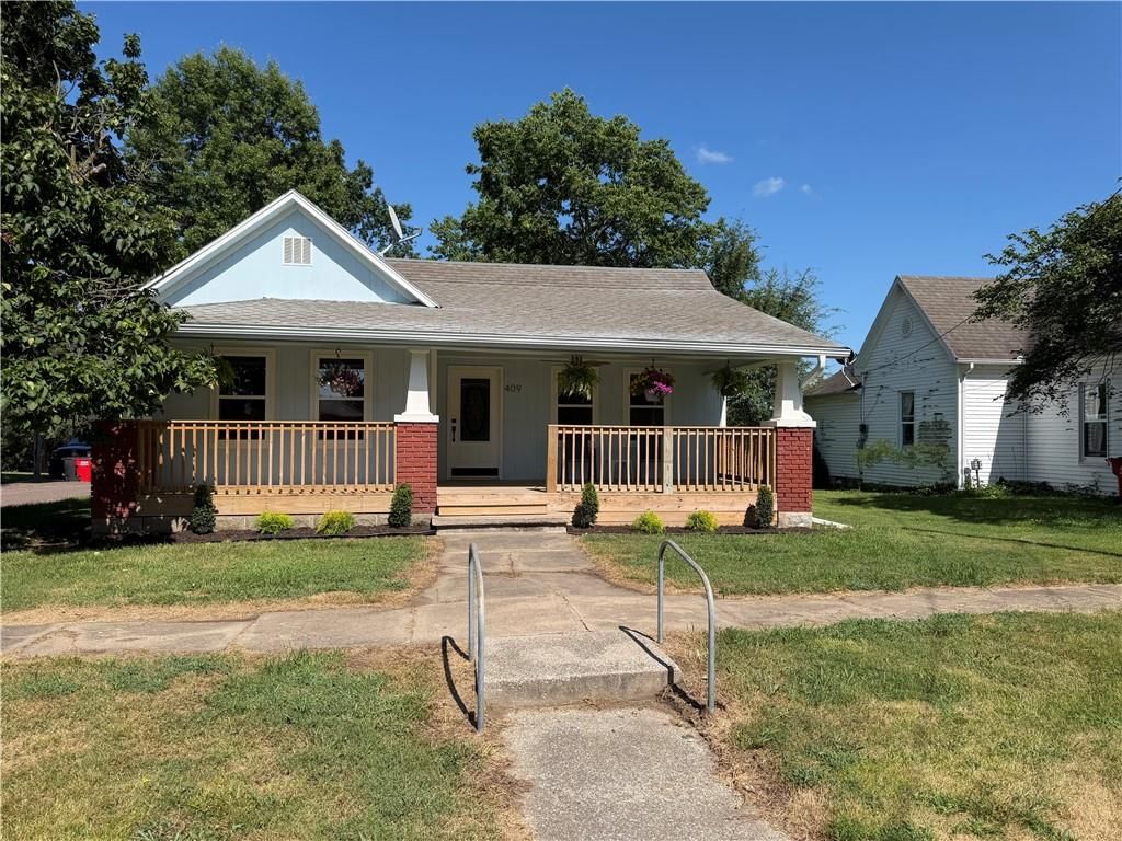 409 N Main Street — photo 1