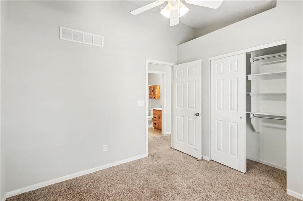 1810 W Fredrickson Circle — photo 9