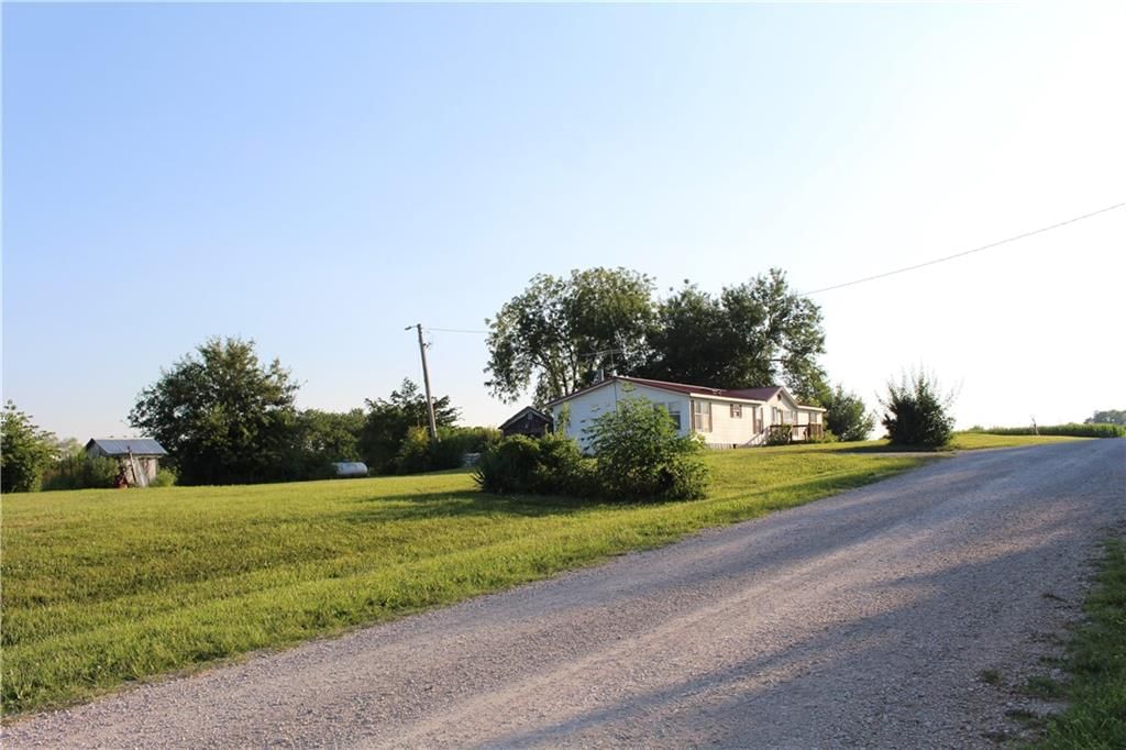 3904 NE Sandstone Drive — photo 13