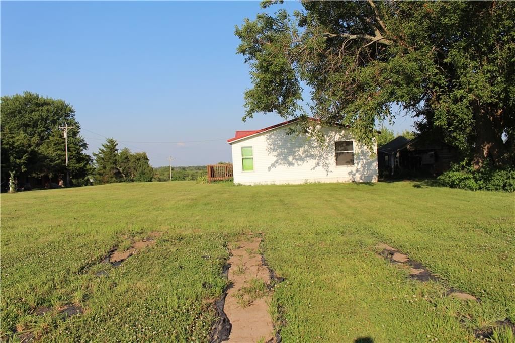 3904 NE Sandstone Drive — photo 6