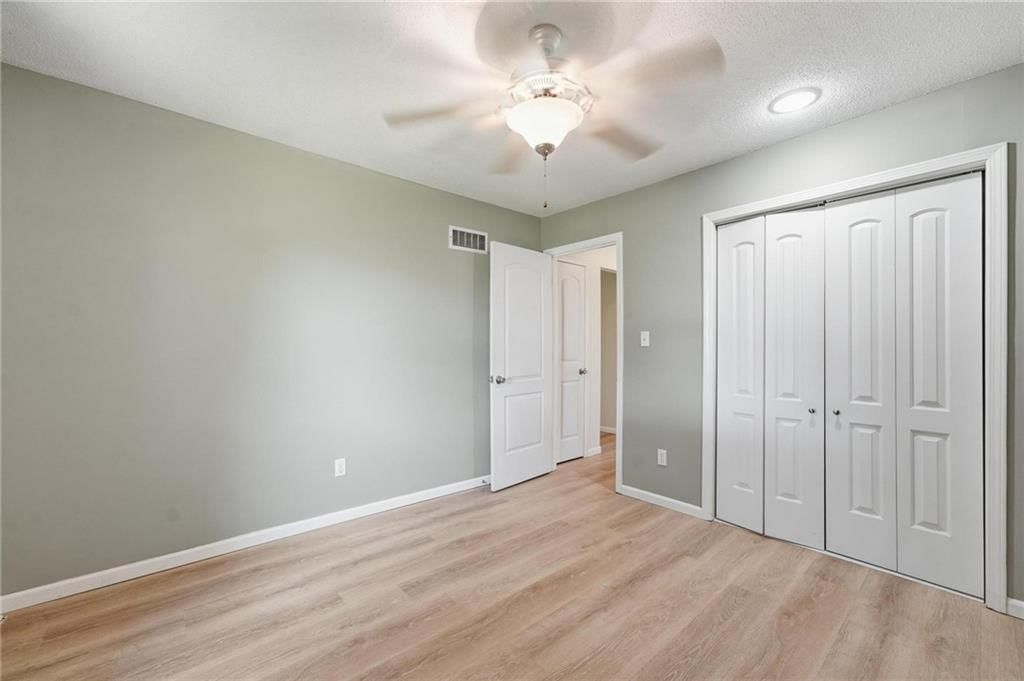 8709 N Hull Avenue — photo 11