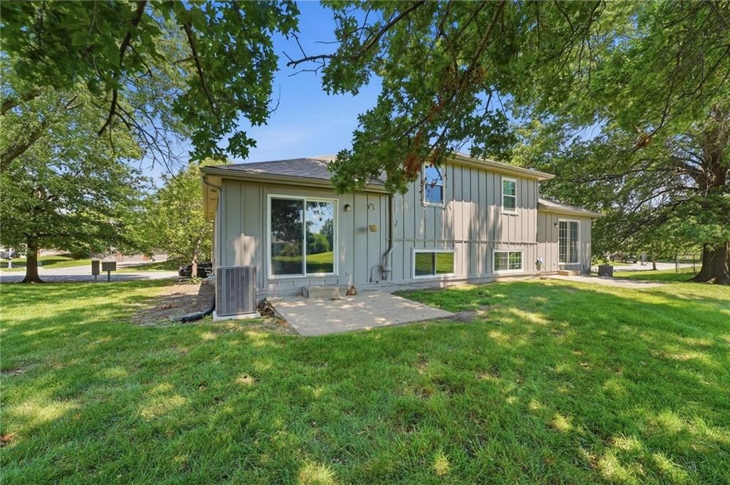 8709 N Hull Avenue — photo 15