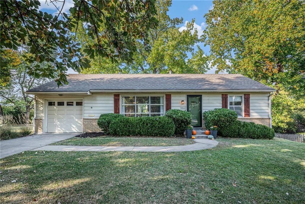 5844 Granada Lane, Fairway, KS