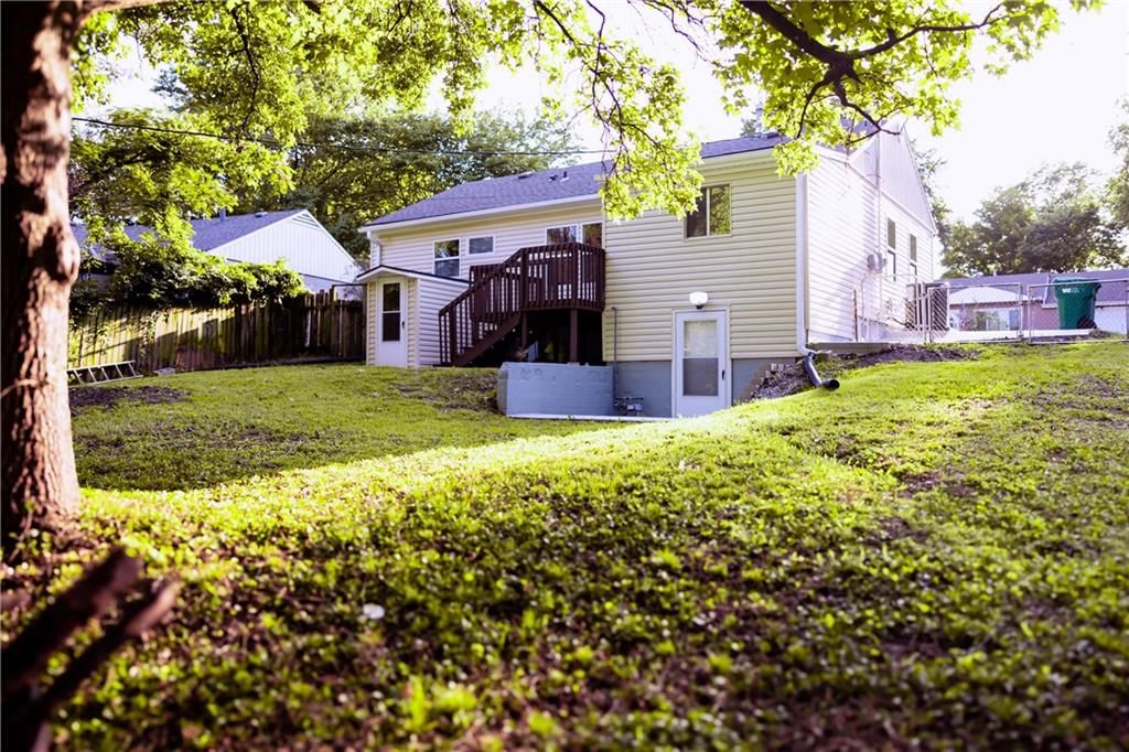 2907 S 25th Street — photo 34