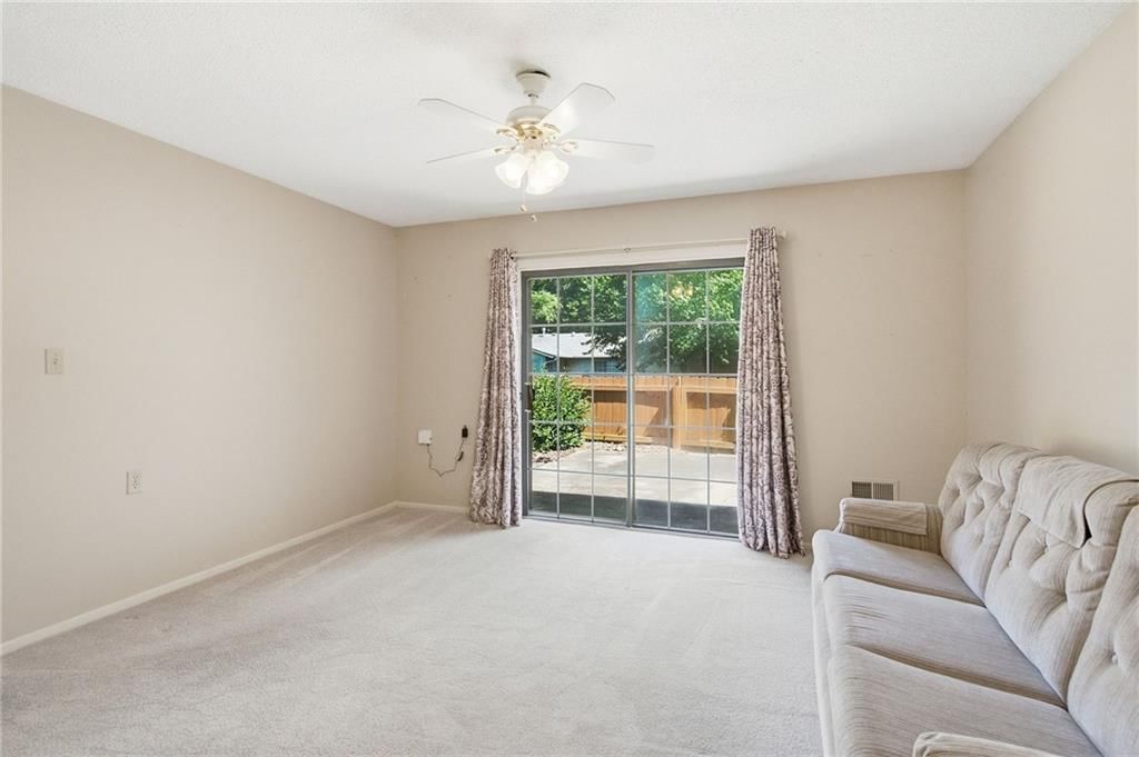 1314 W Jenkins Boulevard — photo 20