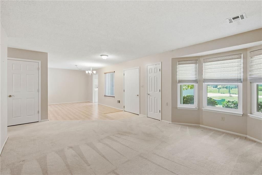 1314 W Jenkins Boulevard — photo 6