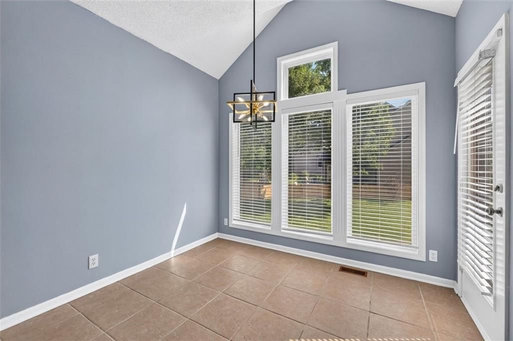23625 W 126TH Terrace — photo 8