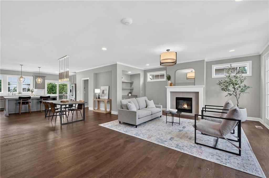 729 Corbin Terrace — photo 4