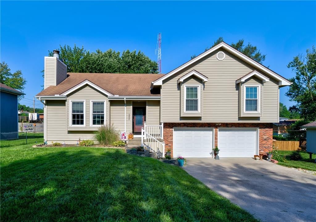 6804 Jason Smith Court, Gladstone, MO