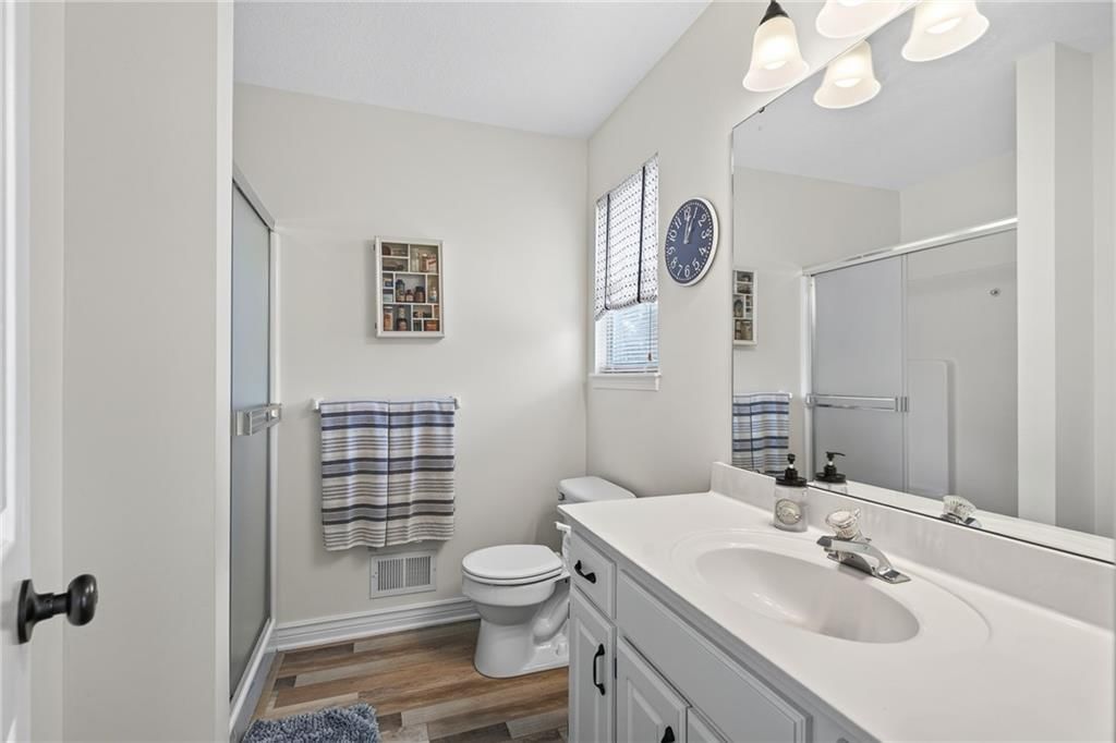 618 SW Gateway Drive — photo 19