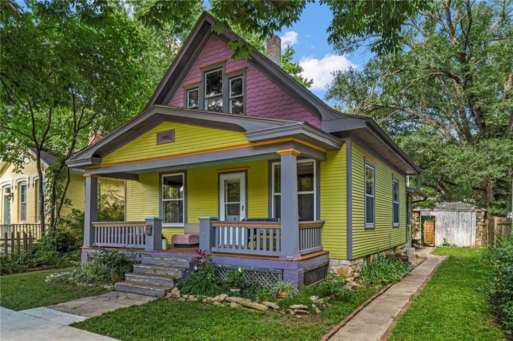 920 Connecticut Street — photo 1